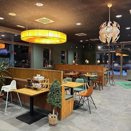Auszeit Das Hotel Asbach-Baeumenheim Εξωτερικό φωτογραφία